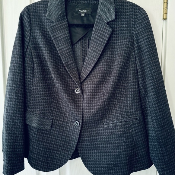 Talbots Jackets & Blazers - Talbots Women's Gray and Black Houndstooth Blazer Elbow Patches Size XL